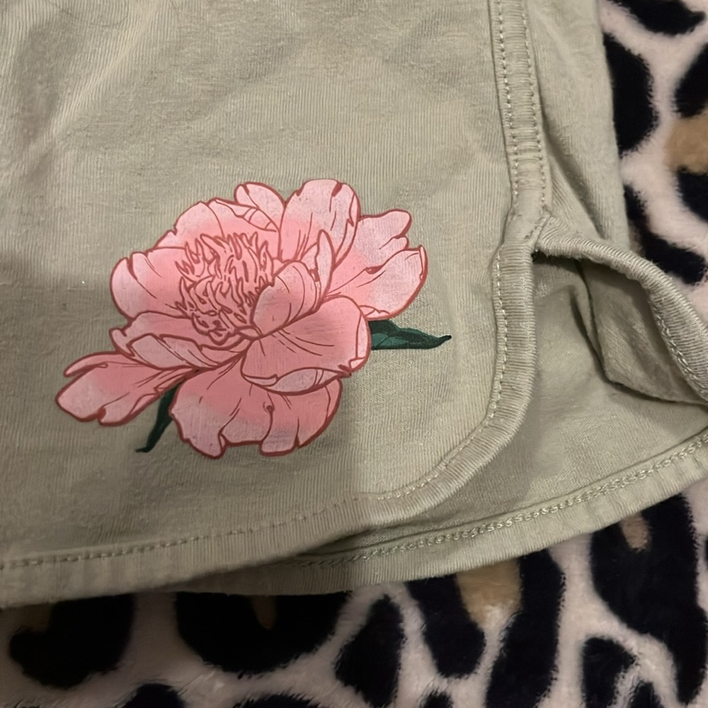 Shorts bundle - Picture 9 of 10